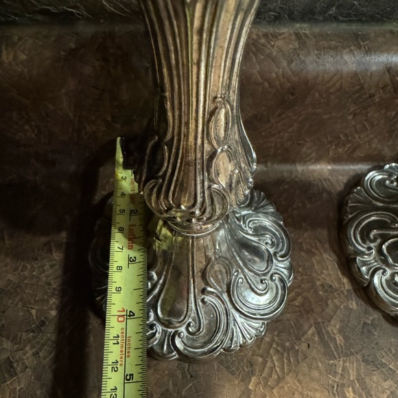 WM A Rogers Silver Candlestick holders adorned RARE Circular 10” high - Picture 3 of 7